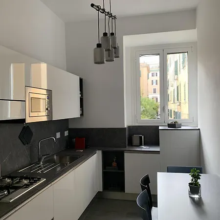 Nyaraló Nox Romana - Vatican - Threeroom With 2 Bathroom *