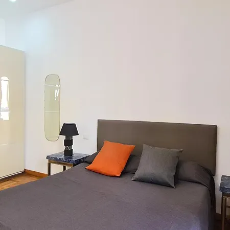 Nox Romana Ii Vatican 2 Bedroom Peacefull Semesterbostad